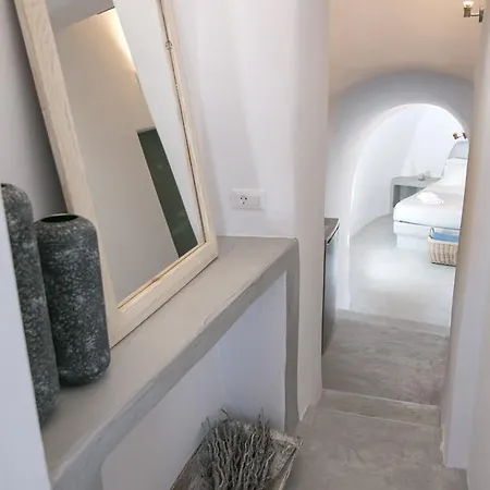 Hotel Omikron By Theodora Suites Oia