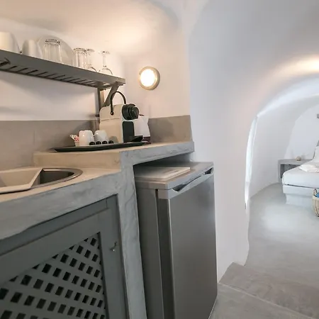 Hotel Omikron By Theodora Suites